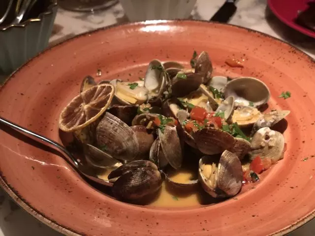 Canela Bistro & Wine Bar