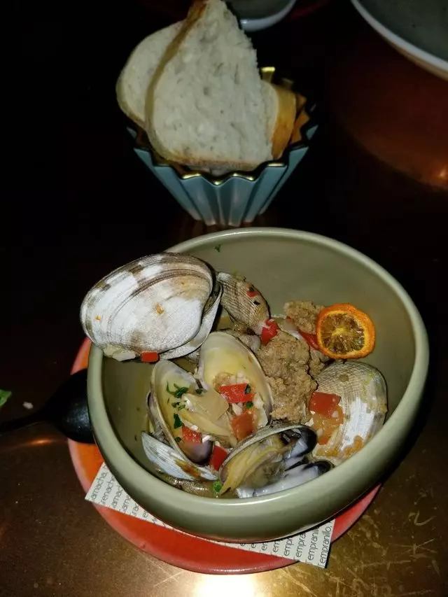 Canela Bistro & Wine Bar