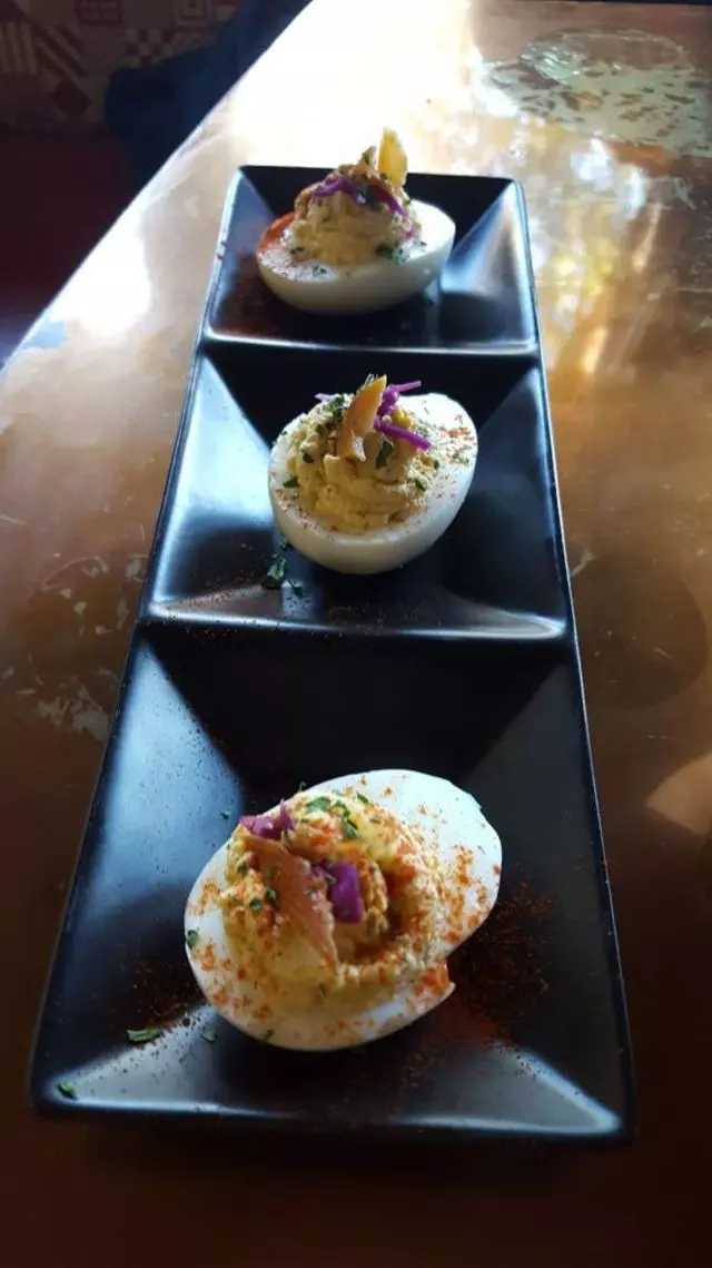 Canela Bistro & Wine Bar