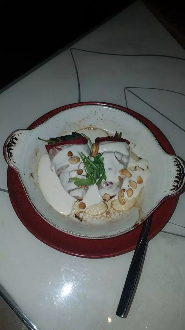 Canela Bistro & Wine Bar