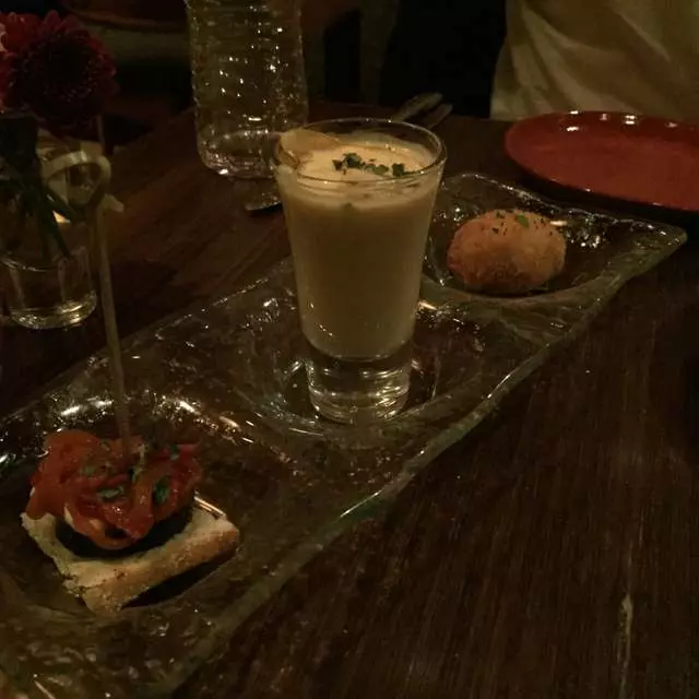 Canela Bistro & Wine Bar
