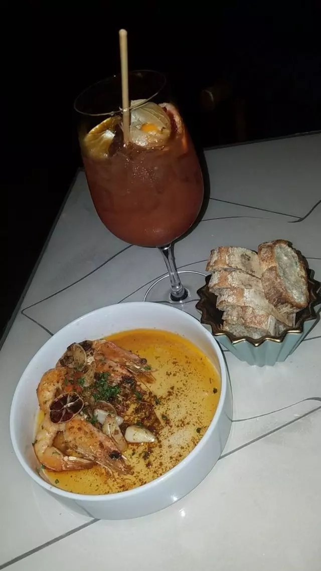 Canela Bistro & Wine Bar