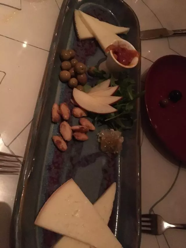 Canela Bistro & Wine Bar