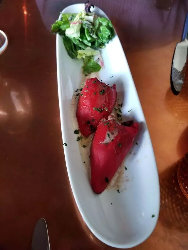 Canela Bistro & Wine Bar