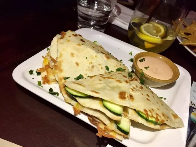 Azucar Lounge