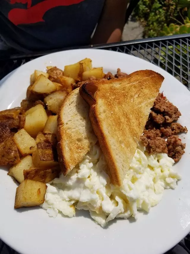 Sally’s Restaurant