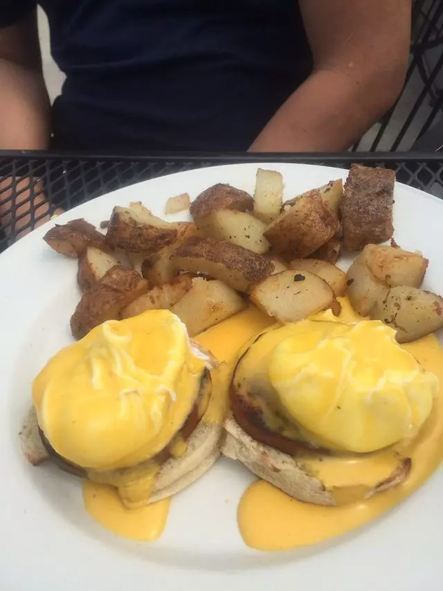 Sally’s Restaurant