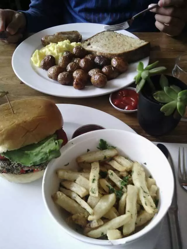 Sparrow Bar and Kitchen