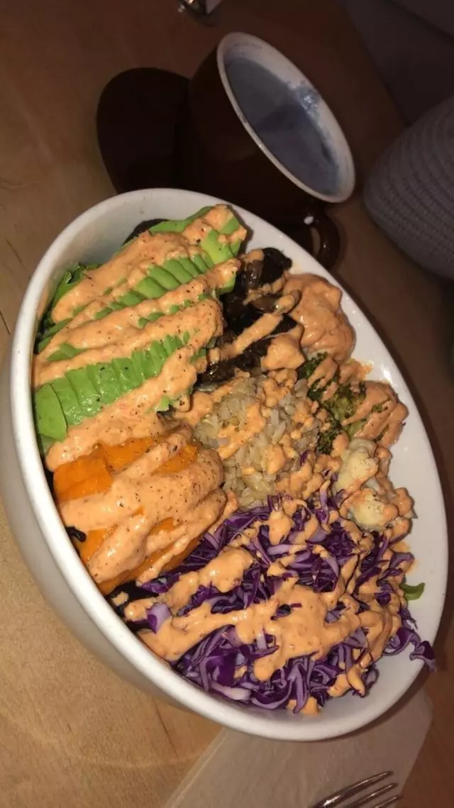 Nourish Cafe