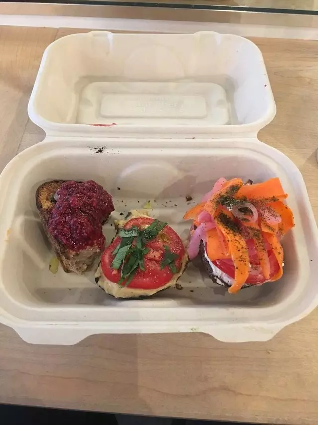 Nourish Cafe