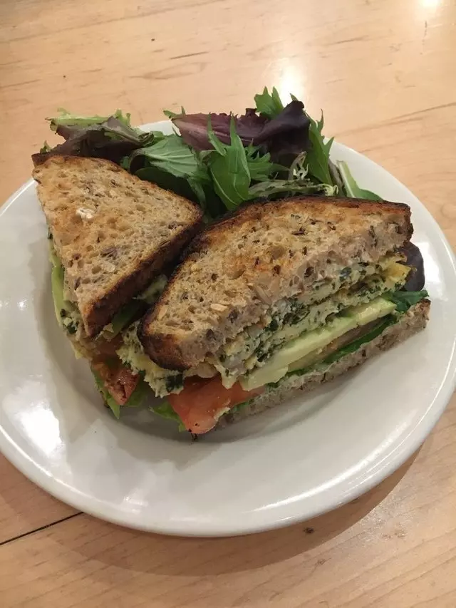 Nourish Cafe