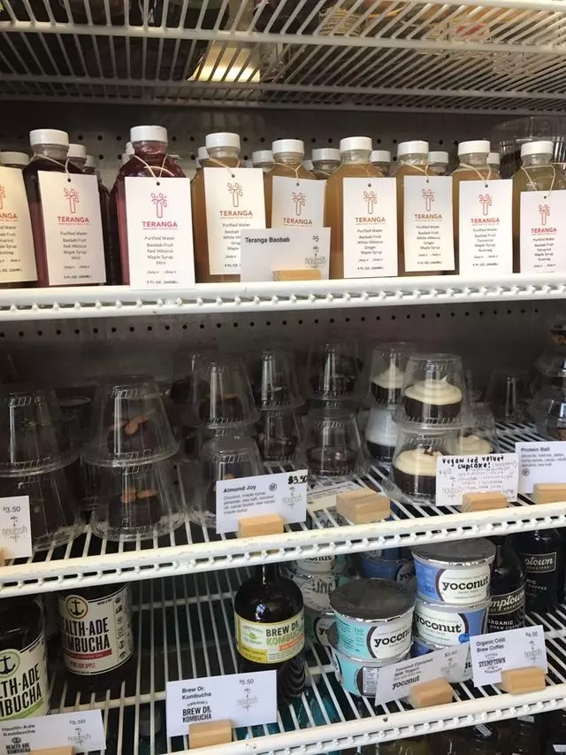 Nourish Cafe