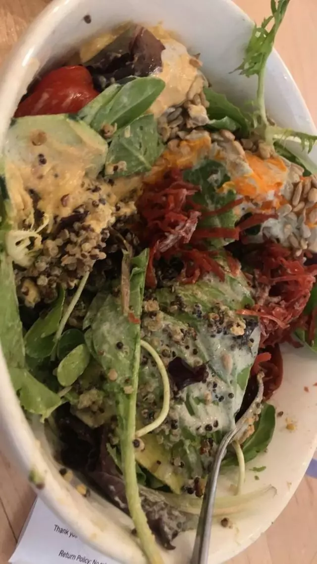 Nourish Cafe