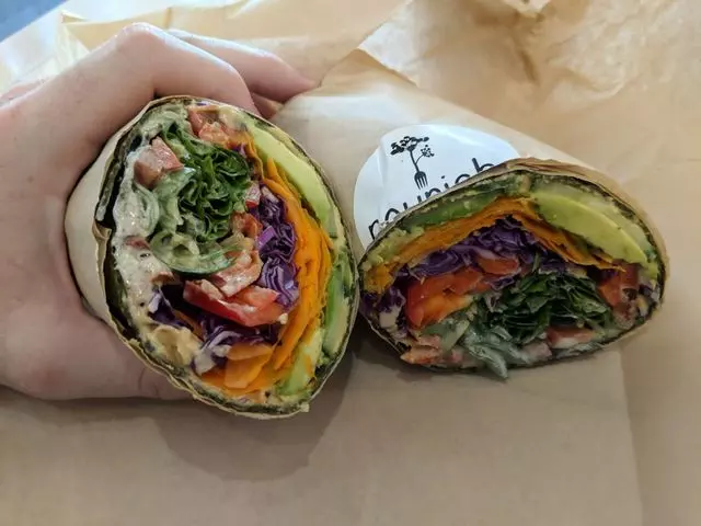 Nourish Cafe