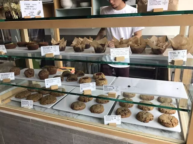 Nourish Cafe