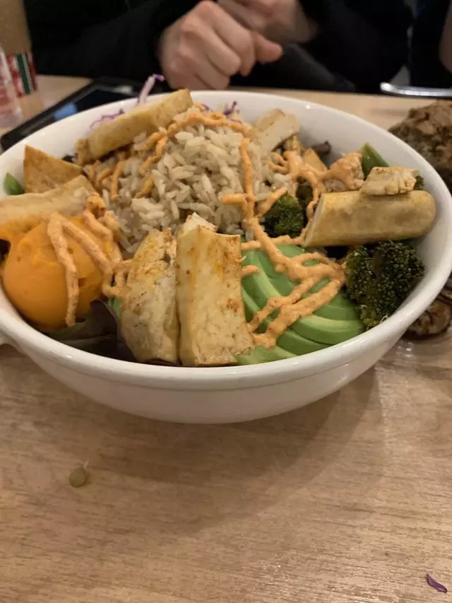 Nourish Cafe