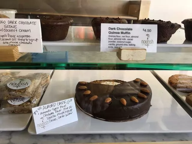 Nourish Cafe