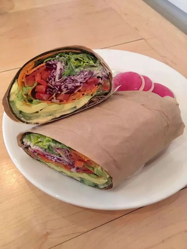 Nourish Cafe