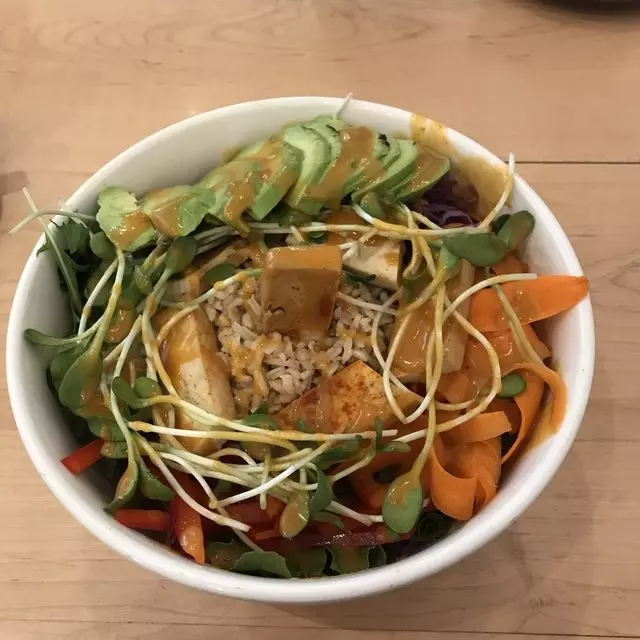 Nourish Cafe