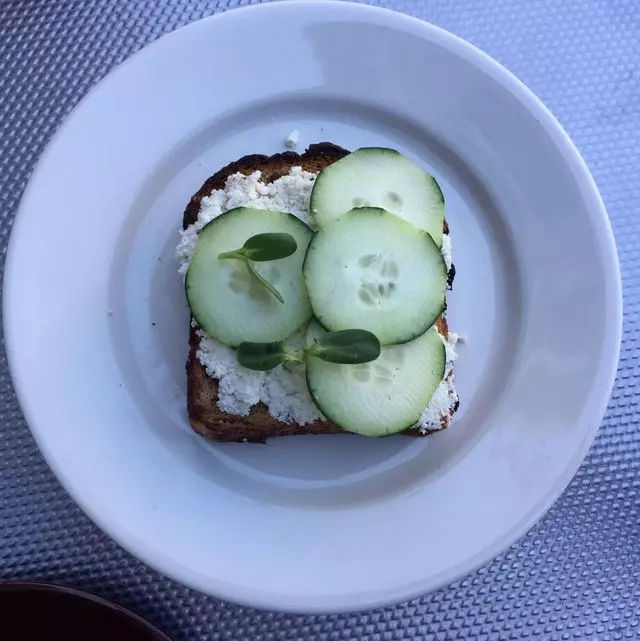 Nourish Cafe