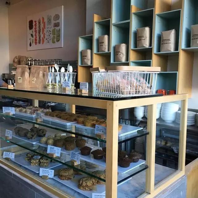 Nourish Cafe