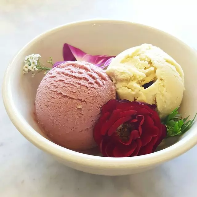 Nourish Cafe