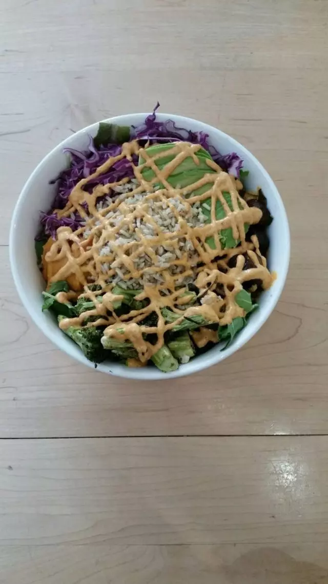 Nourish Cafe