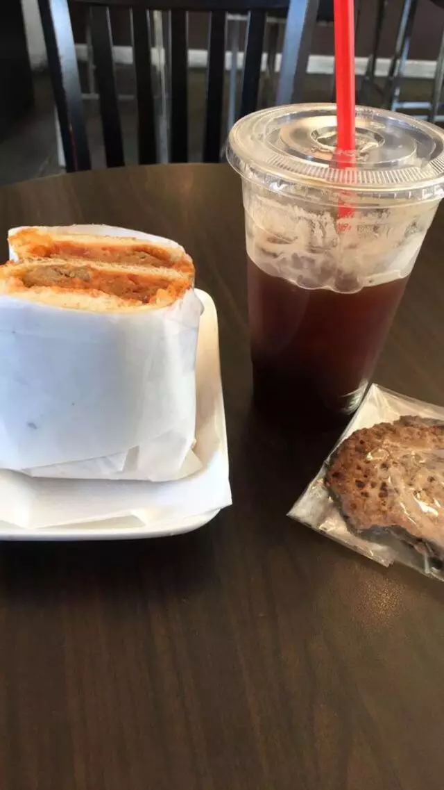 Ashley’s Cafe