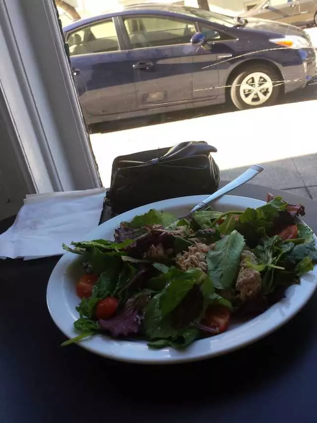 Ashley’s Cafe