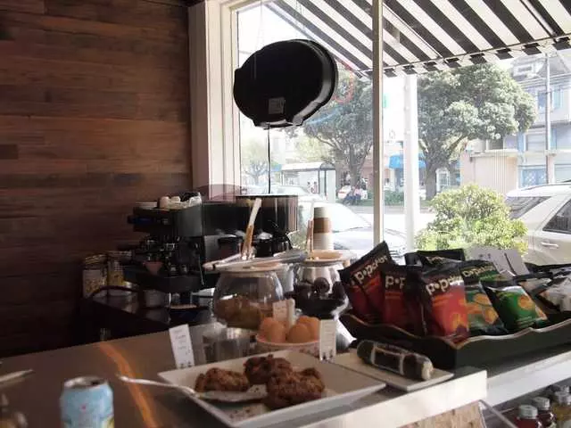 Ashley’s Cafe