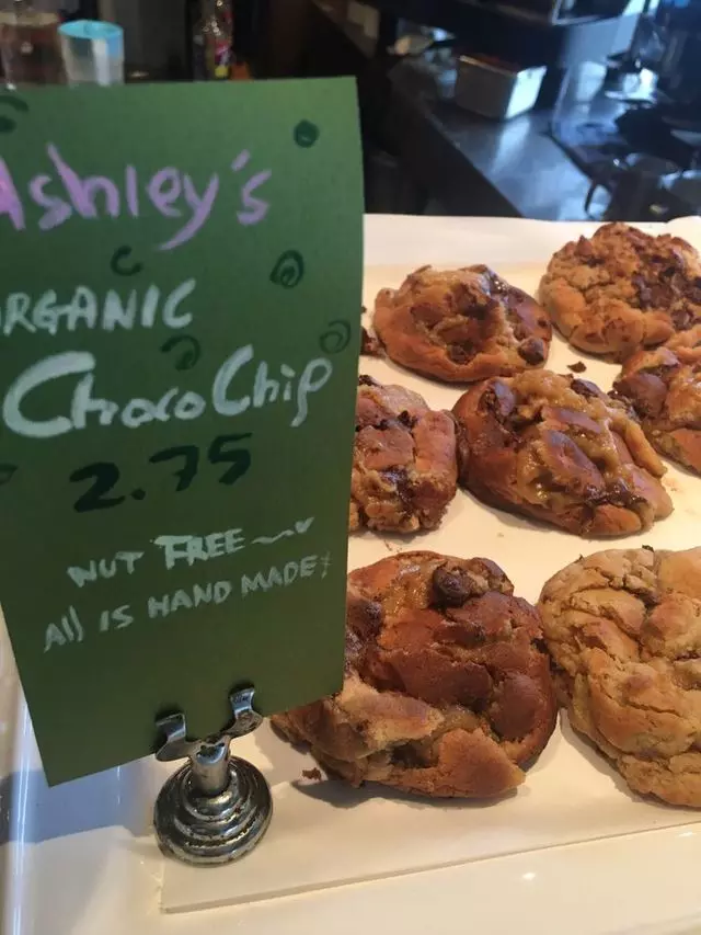 Ashley’s Cafe