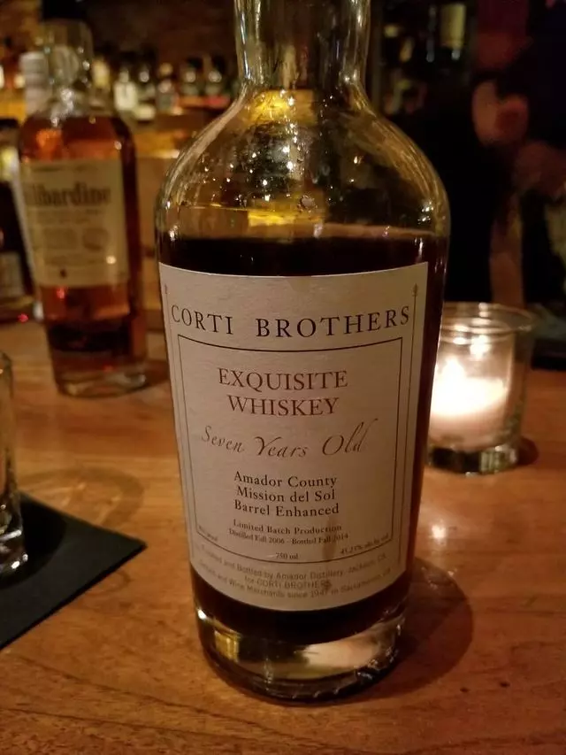 Nihon Whisky Lounge