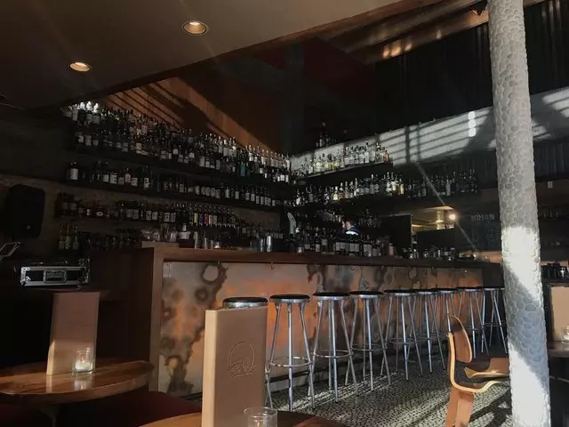 Nihon Whisky Lounge