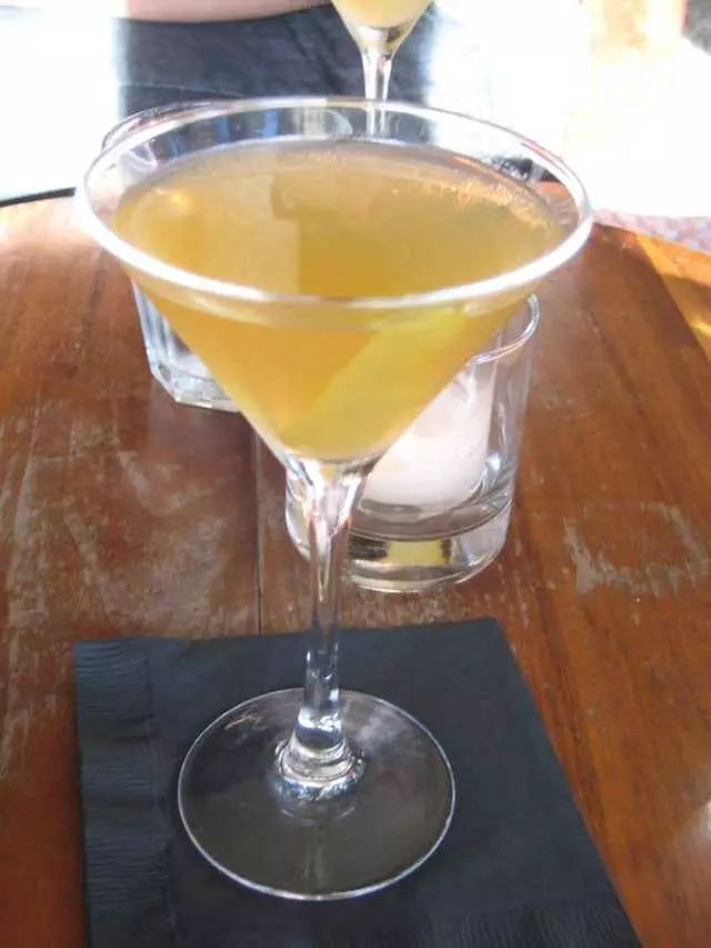 Nihon Whisky Lounge