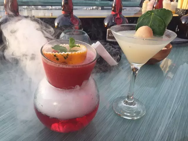 Rock Bar