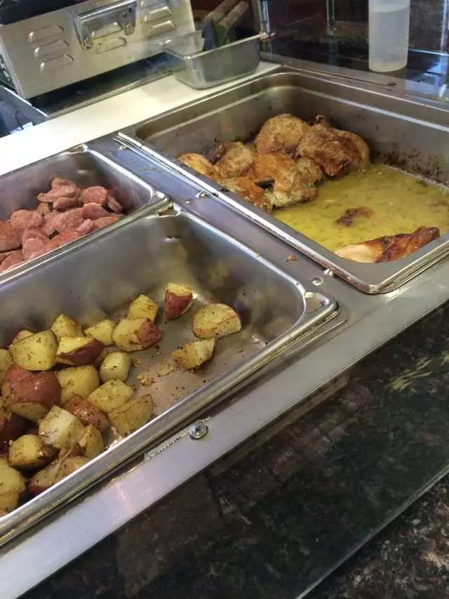 Handy Deli