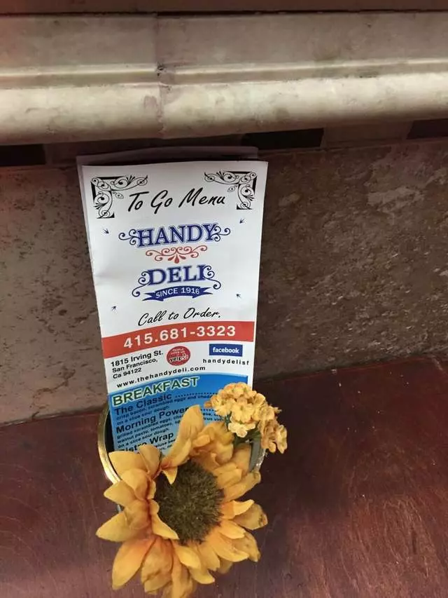 Handy Deli
