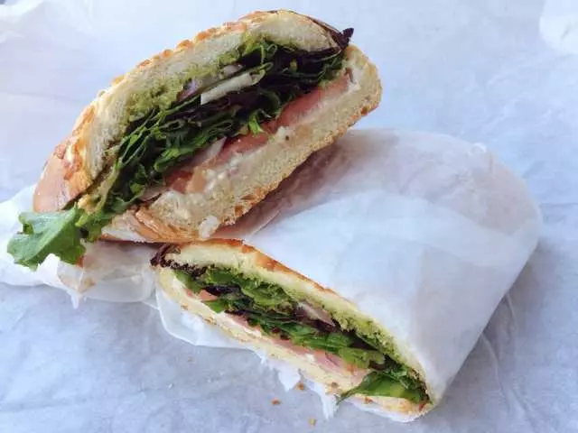 Handy Deli