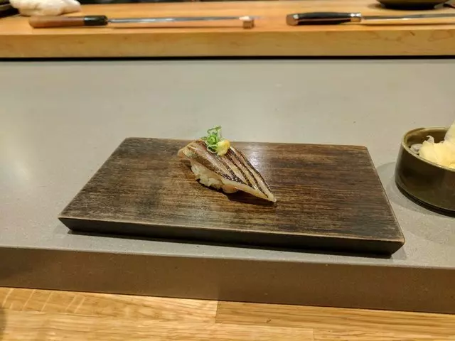 jū-ni