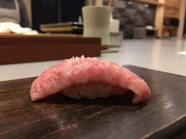 jū-ni