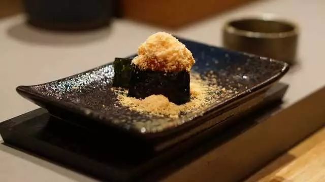 jū-ni