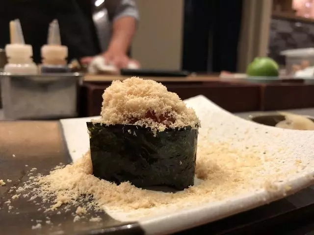 jū-ni