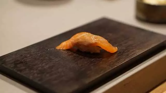jū-ni