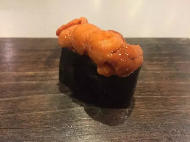 jū-ni