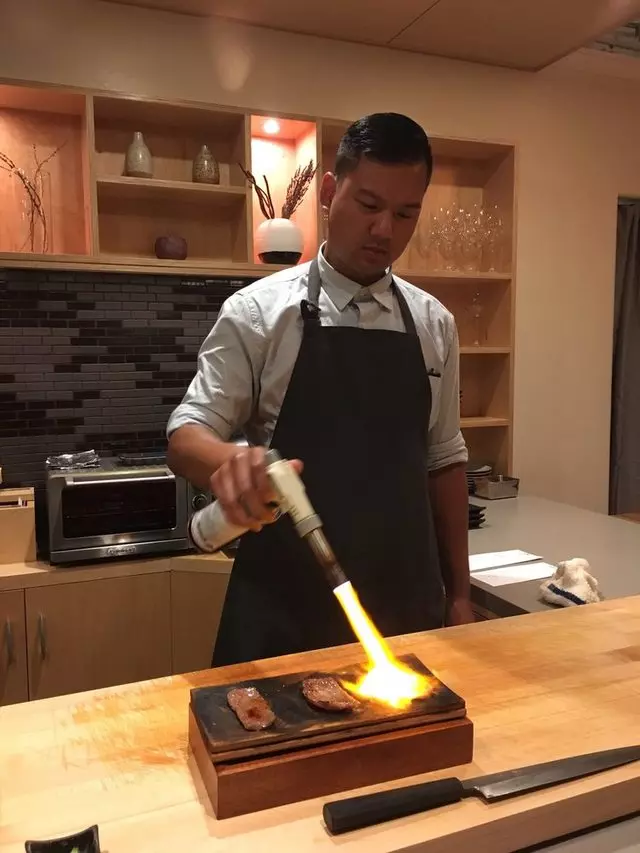 jū-ni