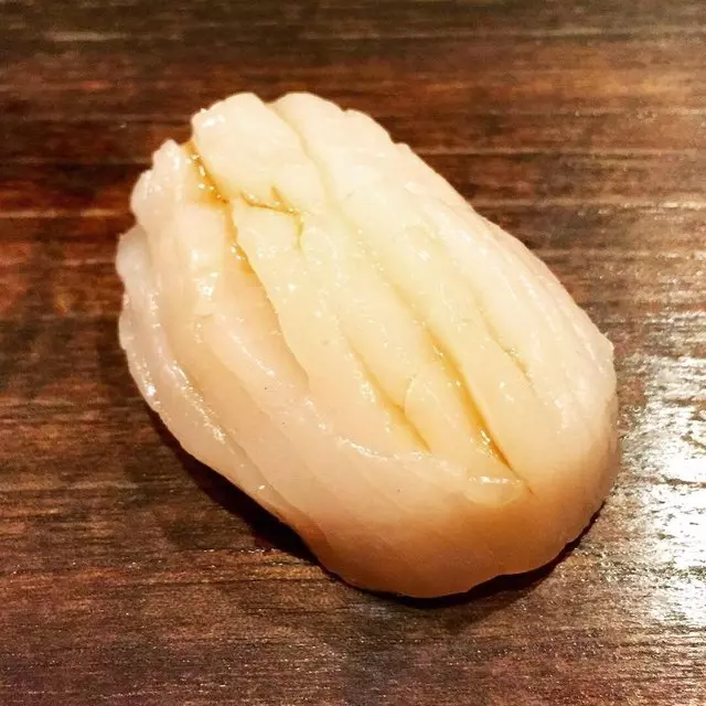 jū-ni
