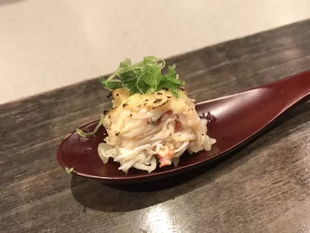 jū-ni
