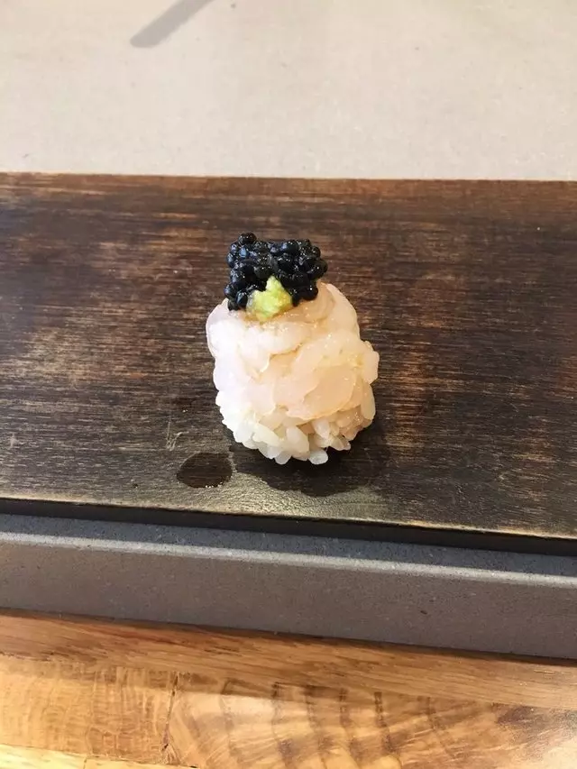 jū-ni