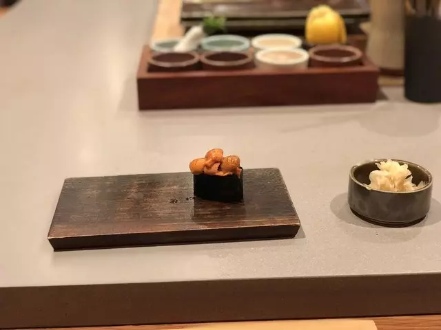 jū-ni