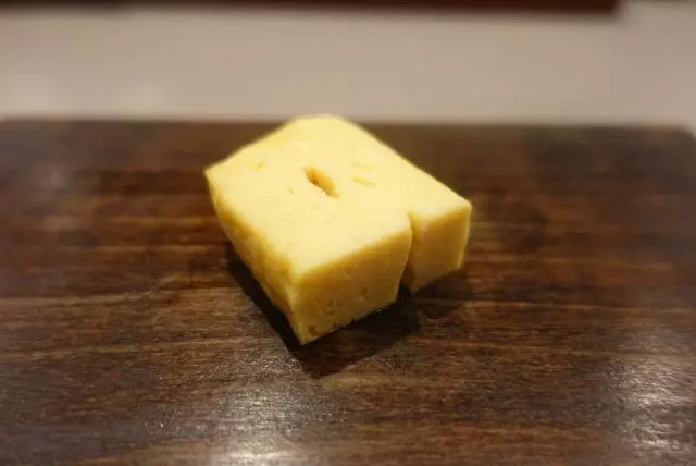 jū-ni